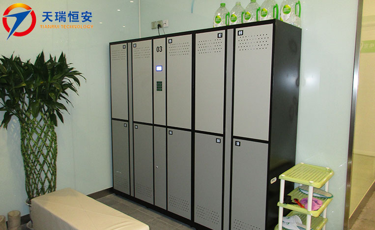 自動(dòng)存包柜