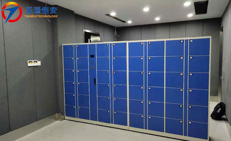 自動存包柜