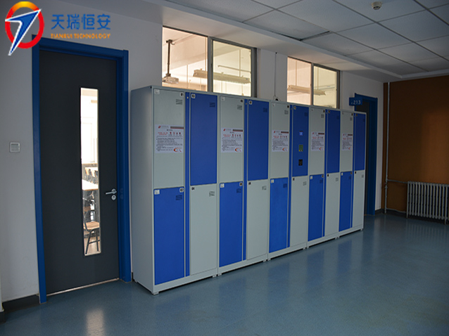 北京勞動保障職業(yè)學院聯(lián)網(wǎng)智能儲物柜項目案例