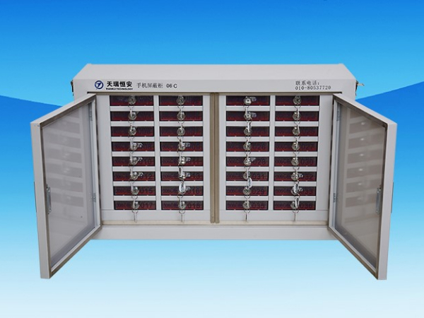 學(xué)校手機屏蔽柜廠家嚴(yán)守國家標(biāo)準(zhǔn)，手機屏蔽柜將信號屏蔽發(fā)揮到更好