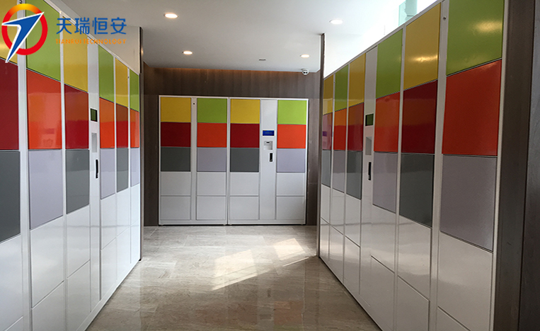 愛(ài)康國(guó)賓東莞店 二維碼智能儲(chǔ)物柜